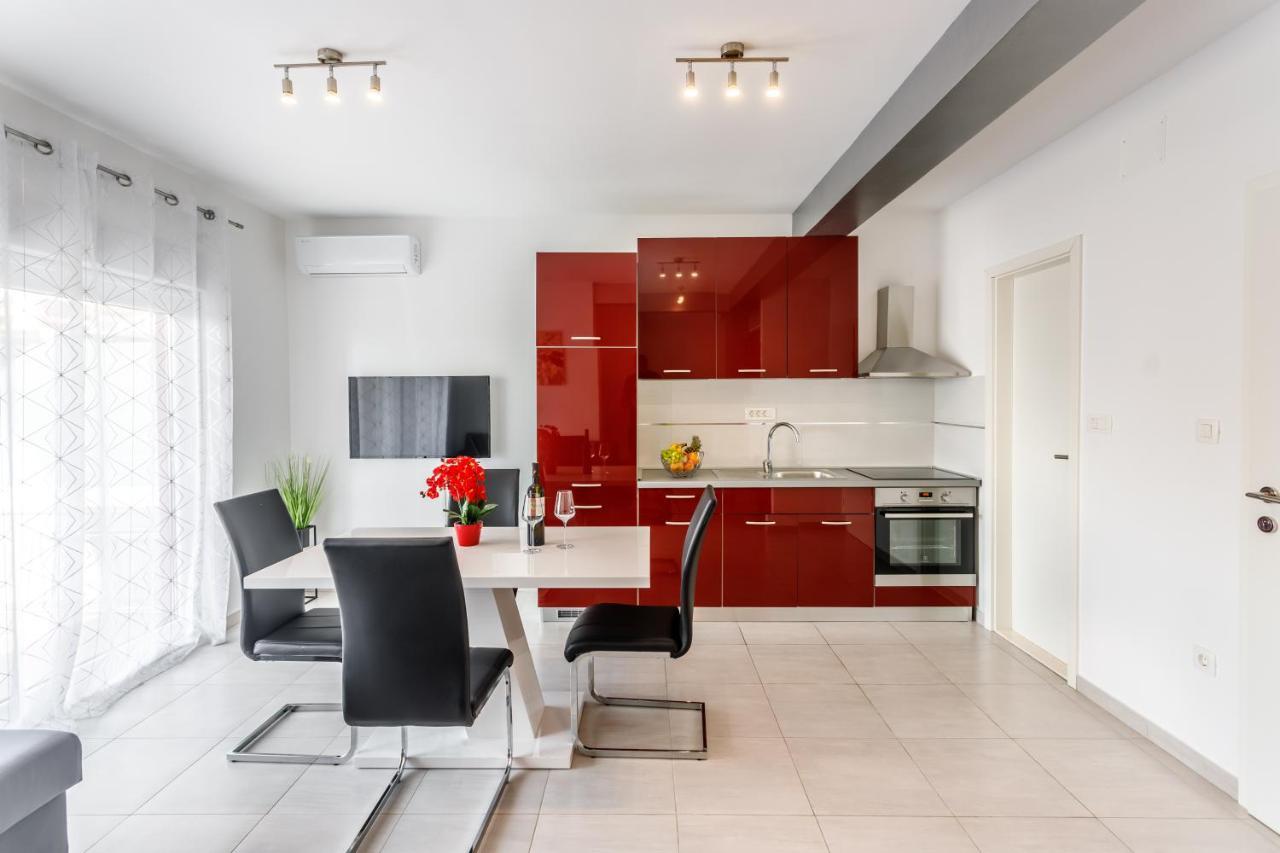 Luxury Apartments Budimir Podstrana Exterior photo