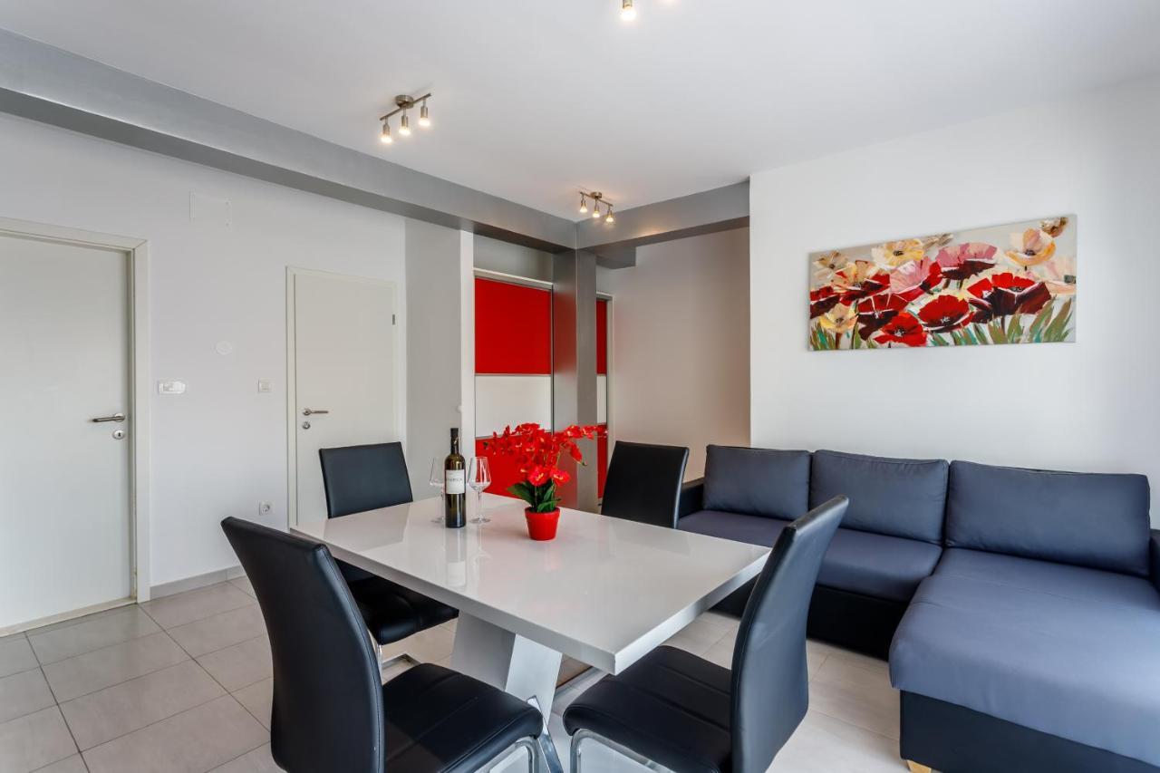 Luxury Apartments Budimir Podstrana Exterior photo