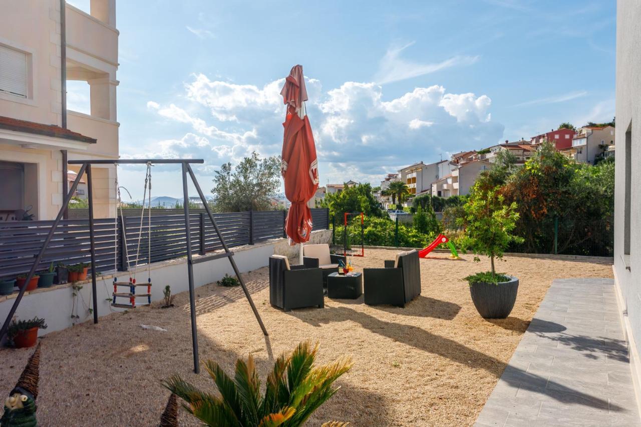 Luxury Apartments Budimir Podstrana Exterior photo