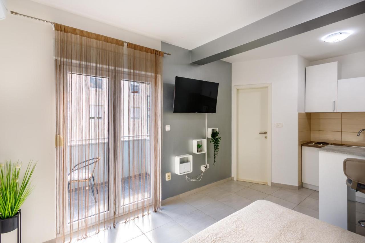 Luxury Apartments Budimir Podstrana Exterior photo