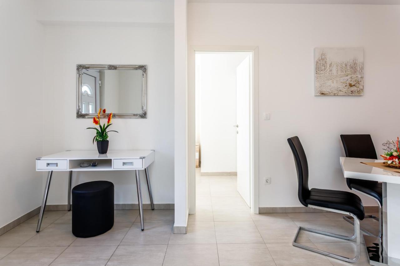 Luxury Apartments Budimir Podstrana Exterior photo