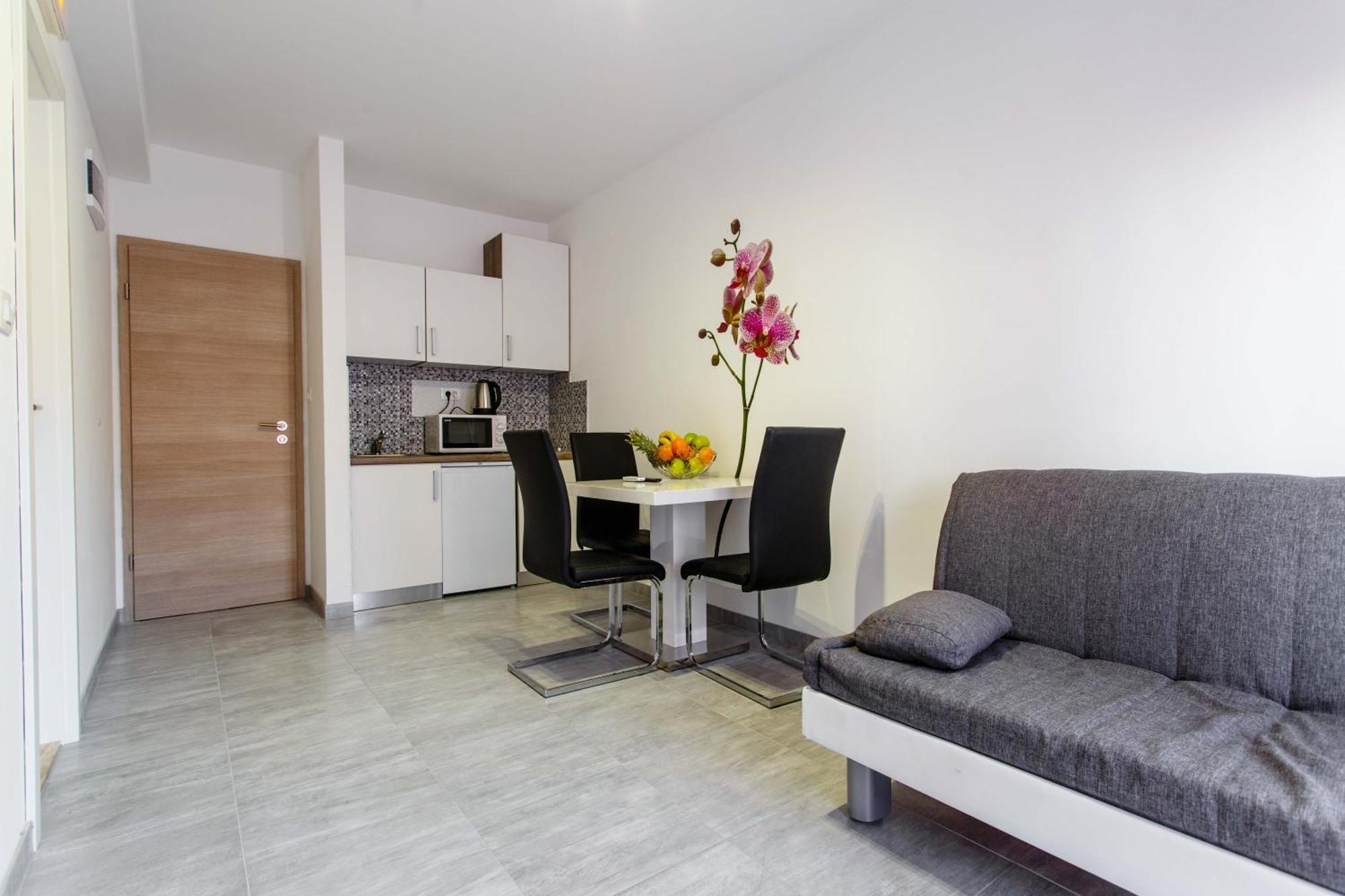 Luxury Apartments Budimir Podstrana Exterior photo