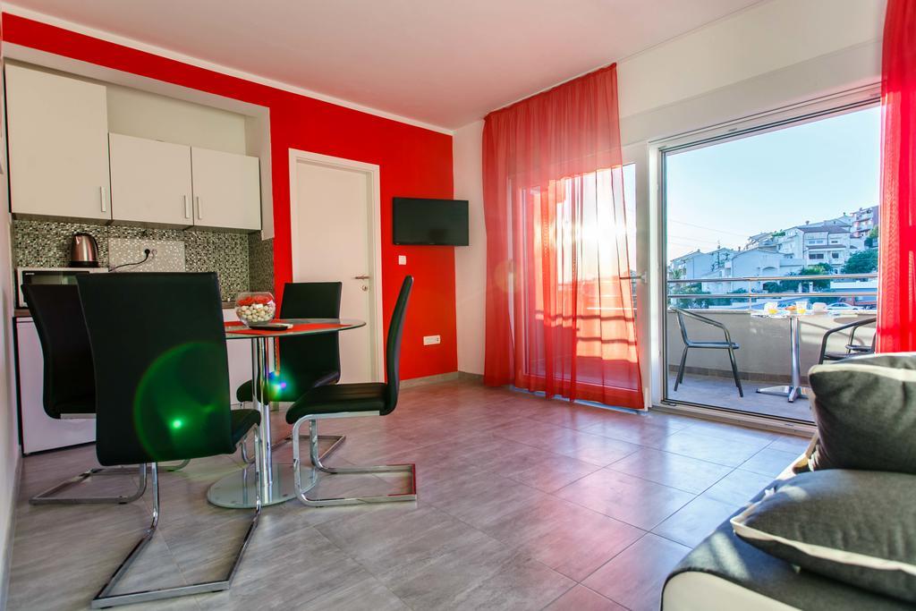 Luxury Apartments Budimir Podstrana Exterior photo